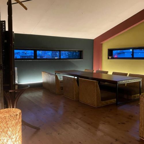 感谢您一直以来对Laurau的支持！

2026年又将过去一个月。速度很快💦
午餐菜单已更新！
我们以奢华、新鲜、价格合理的方式提供我们一直以来广受欢迎的意大利烩饭、意大利面、汉堡牛排和其他菜肴。
所有午餐均配有丰盛的开胃菜，让您可以摄入各种各样的蔬菜，而这些蔬菜往往是我们日常饮食中缺乏的。

我们还推出了意面套餐，工作日限量10份！套餐包含您选择的意面、开胃菜和手工揉制的汉堡肉饼，价格为1980日元。工作日下班后，不妨用它来做顿简单的晚餐😊

我们收到了越来越多关于答谢派对、欢送派对和欢迎派对的咨询！
我们还提供私人投影仪租赁服务，欢迎随时联系我们进行预订🙇‍♂️

寒冷天气持续，请注意身体健康。我们期待见到大家😊

#餐吧 #LauLau #私人聚会 #午餐 #半包间