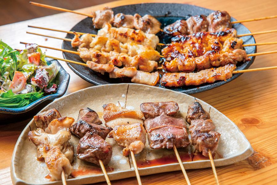 [When in doubt, choose this!!] Juicy charcoal-grilled "Yakitori"