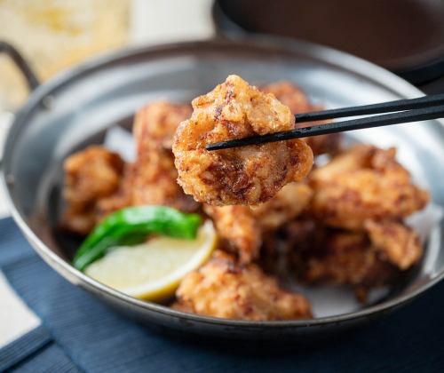 ★名物★ジューシー若鶏の唐揚げ