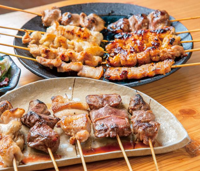 [Yuda Onsen Izakaya] Motsunabe (offal hotpot)♪ Carefully selected yakitori (grilled chicken)♪ Hand-wrapped gyoza (dumplings)♪ Juicy fried chicken♪