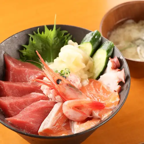 選べるネタの海鮮丼