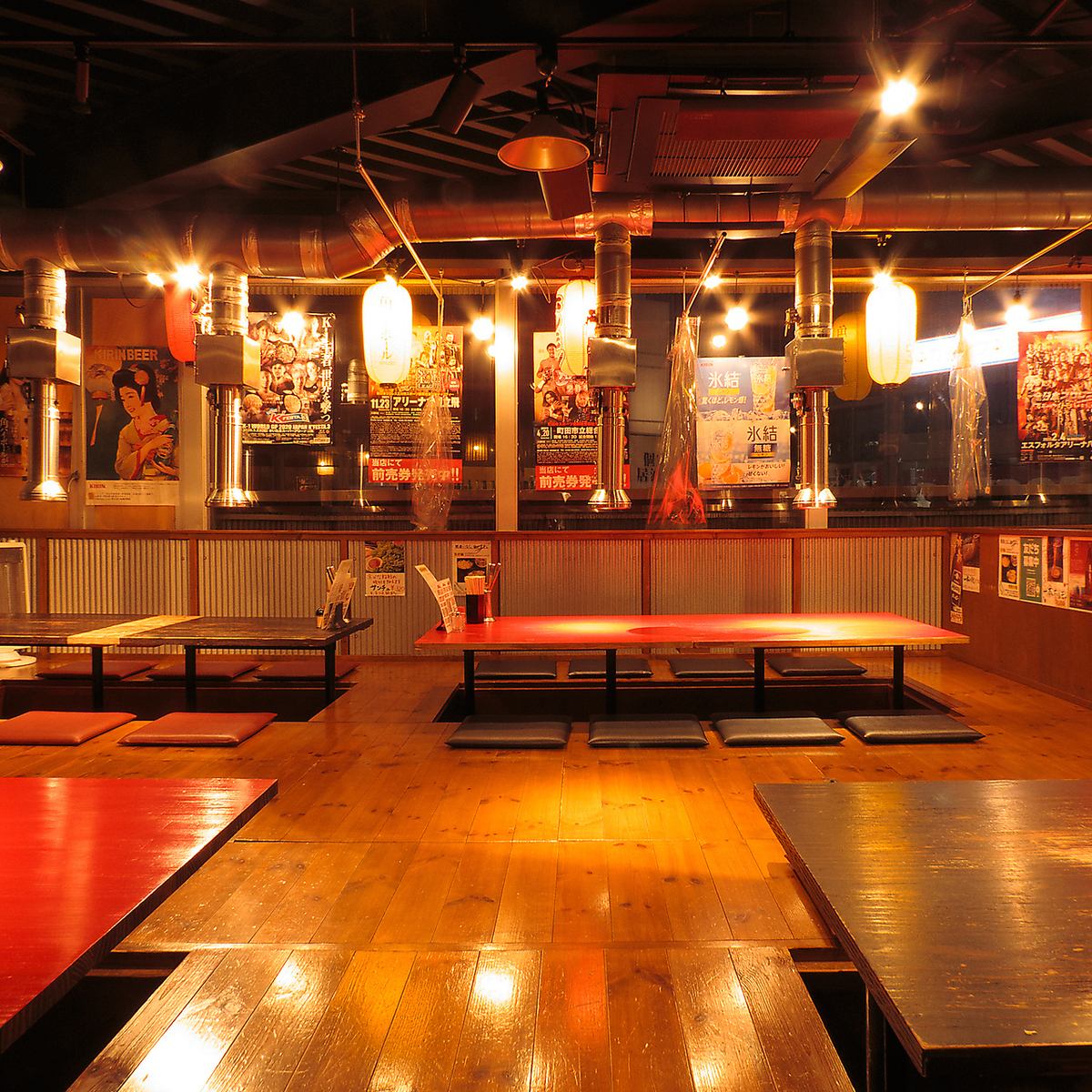 最大25名様までご利用可能の掘りごたつ席。各種ご宴会に◎