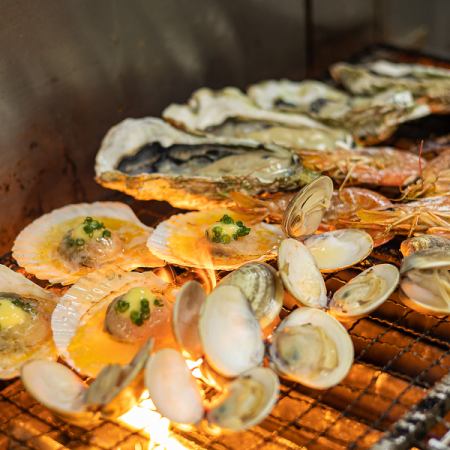 旬魚のお造り2種盛りや炉端焼きにザンギ【ご当地グルメコース】 8品 4,000円 2.5時間飲み放題
