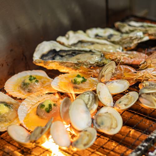 旬魚のお造り2種盛りや炉端焼きにザンギ【ご当地グルメコース】 8品 4,000円 2.5時間飲み放題