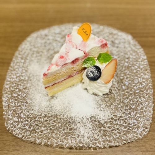 木苺のショートケーキ