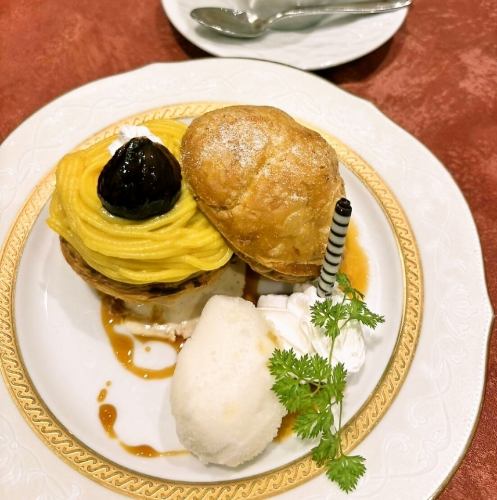 【季節限定】焼きたてマロンパイ　(単品/ドリンクセット)