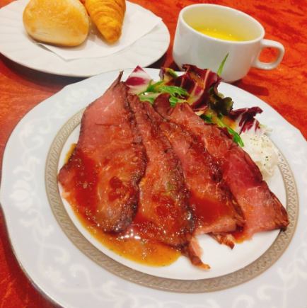 “超值午餐套餐”烤牛肉午餐 10:00~15:00