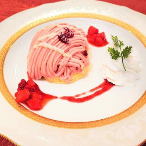 Amaou Strawberry Mont Blanc