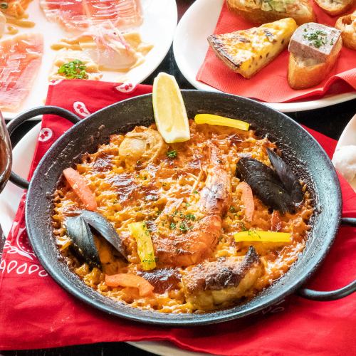 Mixed paella 1-2 servings 2,090 yen (tax included)