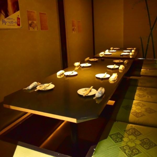 [Smoking allowed] Enjoy a relaxing time in a Japanese-style private room and a blissful time with a luxurious all-you-can-eat and drink menu.Our all-you-can-eat and drink course with over 30 varieties is extremely popular! We will guide you to a room suited to the occasion, such as a welcome party or any other banquet.We can also accommodate private bookings for large groups, so please feel free to contact us! We also offer all-you-can-eat motsunabe, a Fukuoka specialty popular with customers from outside the prefecture.