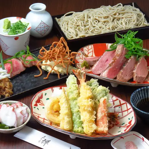 天ぷらや鴨料理を堪能。大切な方と過ごす、特別な時間をお手伝いします。