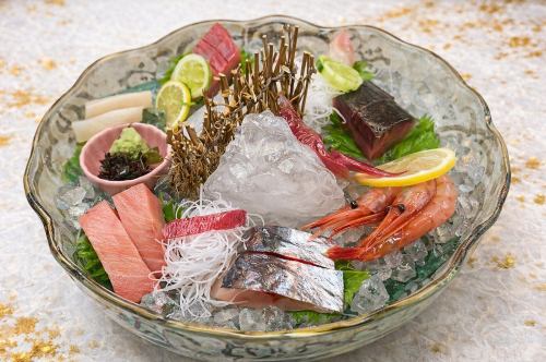 刺身の盛合せ（一名様盛）