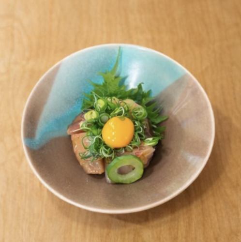 海鮮ユッケ　～自家製味噌ダレ～