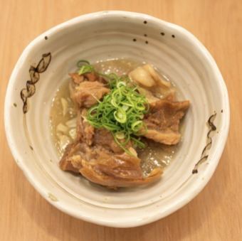 牛すじ煮込み　
