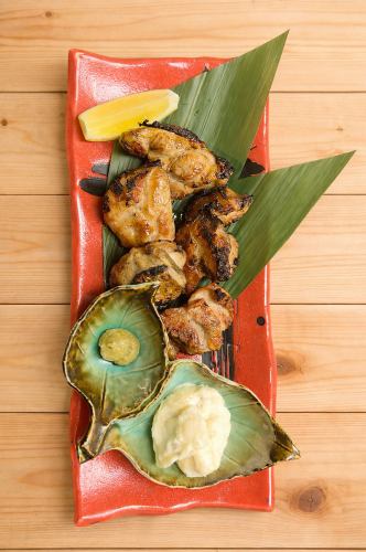 高宮鶏もも炭焼（塩/タレ）