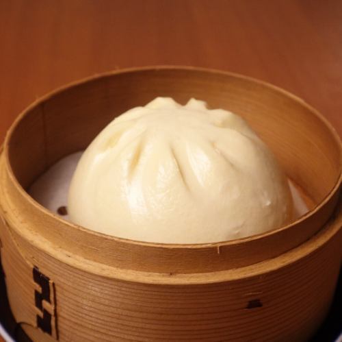 ほっかほか肉まん