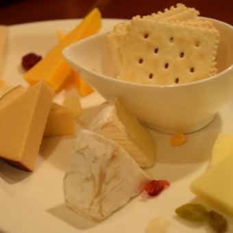 チーズの盛り合わせ