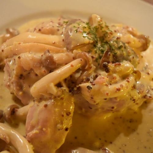 鶏もも肉のマスタードクリーム煮