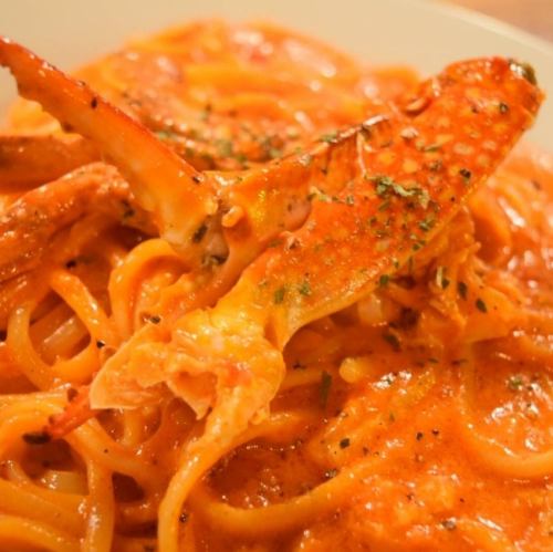 【Tomato Cream】濃厚な香りと味　渡り蟹のリングイネ