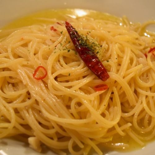 【Oil】にんにくと唐辛子のペペロンチーノ