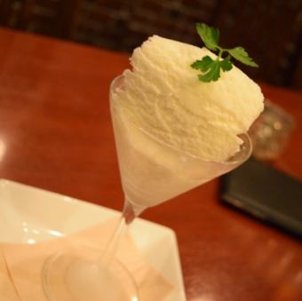 北海道牛乳を使ったアイス