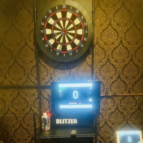 <p>ダーツもできます。</p>