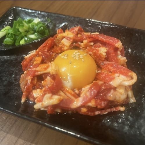肉刺し、ユッケも人気♪