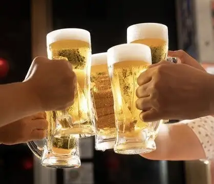 ビール付き90分飲み放題1500円