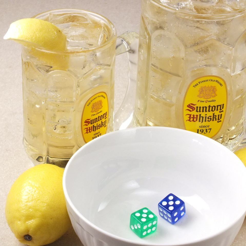 自慢の飲み放題をご用意！通常利用では運試しのチンチロもあり！