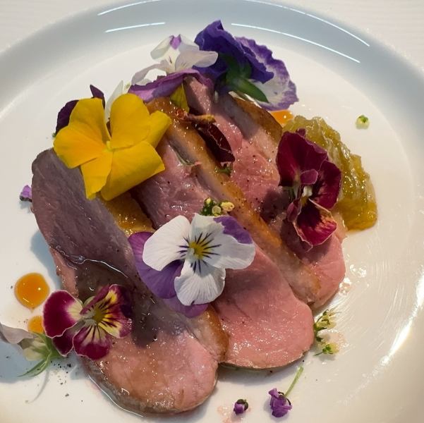 【여자회나 데이트, 기념일이나 접대, 결혼식의 2차회 등 여러가지 씬으로 이용하실 수 있습니다】저희 가게는, 여자회나 데이트는 물론, 특별한 기념일이나 접대, 결혼식의 2차회 등 여러가지 씬으로 이용하실 수 있습니다.전세 대응도 가능하므로, 특별한 이벤트나 대인원수로의 모임에도 최적입니다.