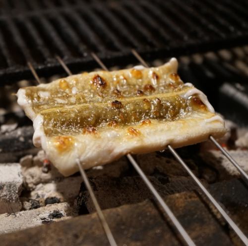 还建议使用木炭烧烤的海鲜。