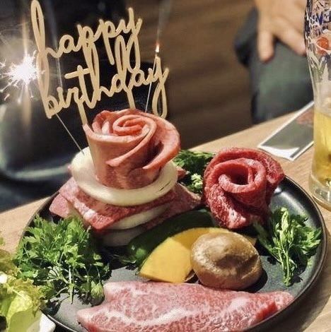 お誕生日・お祝い事もお任せください！肉ケーキご用意できます♪