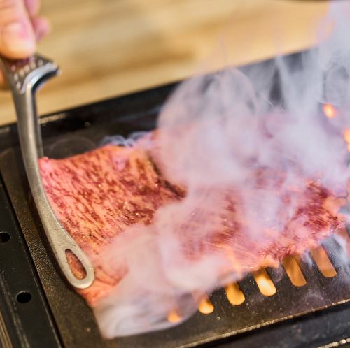 The tender meat seared for 3 seconds is delicious