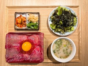 炙り和牛イクラ重セット