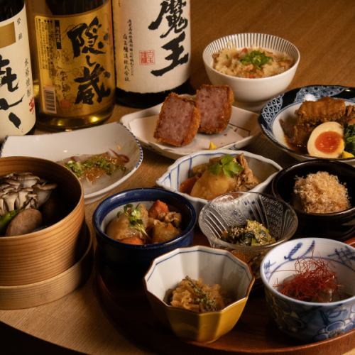 “高级套餐”是包含本店特色炖菜、烤菜以及奢华美味等在内的特别且令人满足的套餐。
