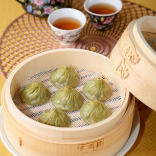 Oolong tea xiaolongbao (6 pieces)