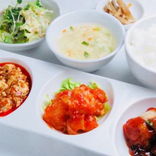 볼륨 만점! 호화 점심 ◆ 사천 마파 두부 · 새우 칠리 · 식초 돼지 대인기 중화 삼매 정식 2000 엔