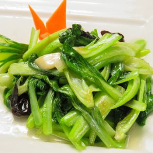 季節の青菜炒め