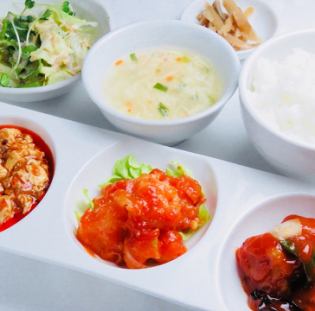 中華三昧定食（麻婆豆腐・エビチリ・酢豚）