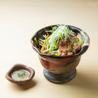 黒毛和牛のネギサラダ