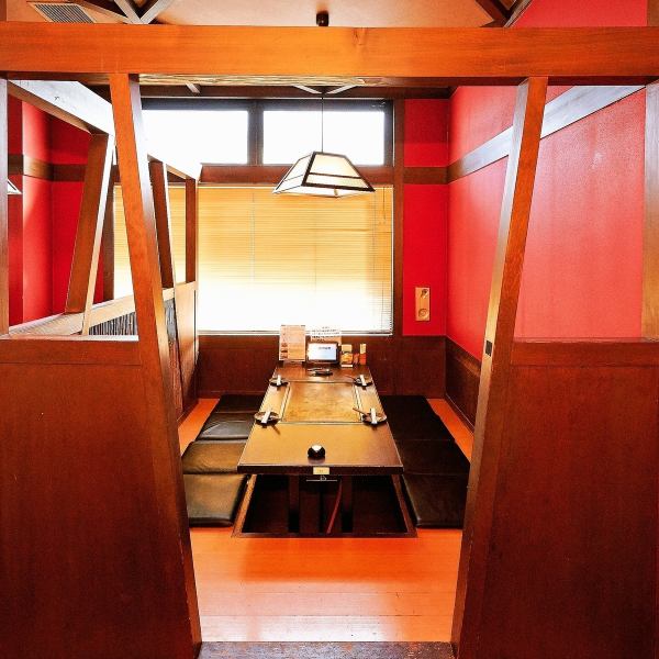 食材は京都産のものをこだわってチョイス。季節に合わせ、色々選べて飽きの来ないメニューとなっている。