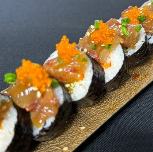 名物ユッケ食べられます♪