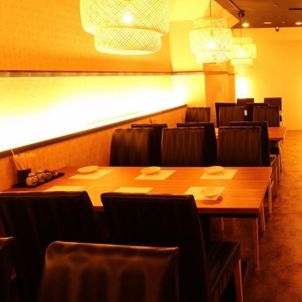 Enjoy a date, entertaining guests, or chatting with friends in a relaxing tatami room. Recommended for group parties, girls' night outs, and birthday parties! ◇