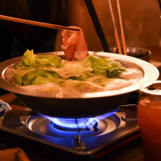 【食べログのお店】理想の味をとことん追求した極上【レタスしゃぶしゃぶ】
