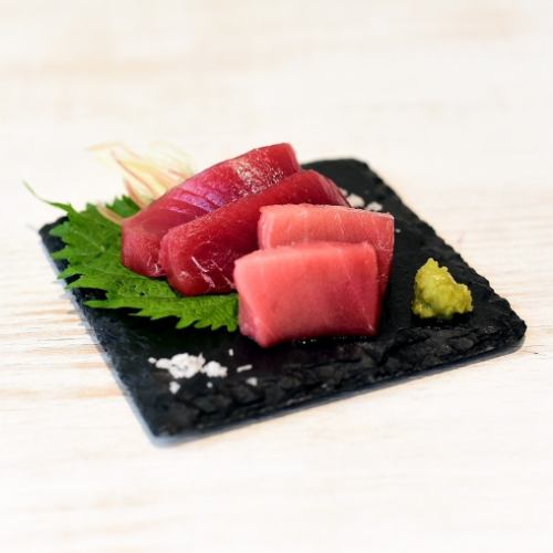 Raw bluefin tuna sashimi