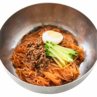 Bibimbap noodles (spicy level 1)