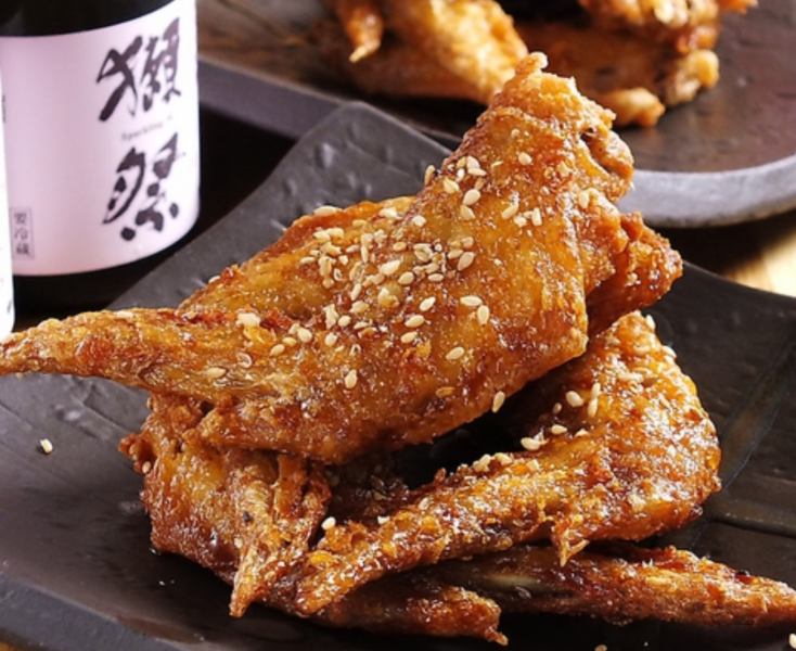 【リピート続出】秘伝手羽先の唐揚げ　