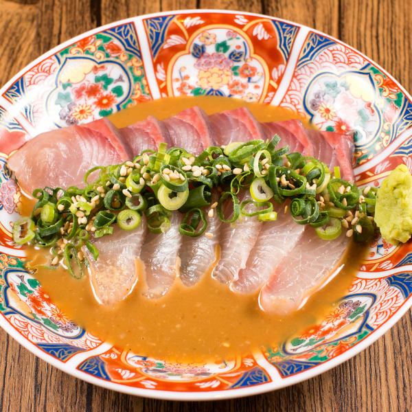 巻き串だけではありません!!新鮮な海鮮ごまカンパチ・肉手毬寿司など◎サプライズデザートプレートも♪