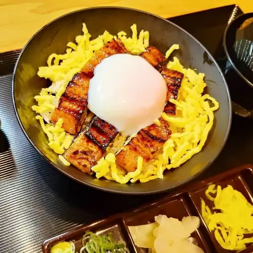 【テイクアウトご注文】とろ玉うな丼 980円※ご要望事項に注文数をご入力ください※