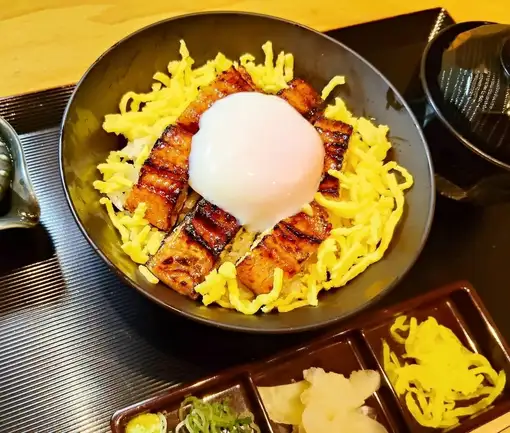 【テイクアウトご注文】とろ玉うな丼 980円※ご要望事項に注文数をご入力ください※